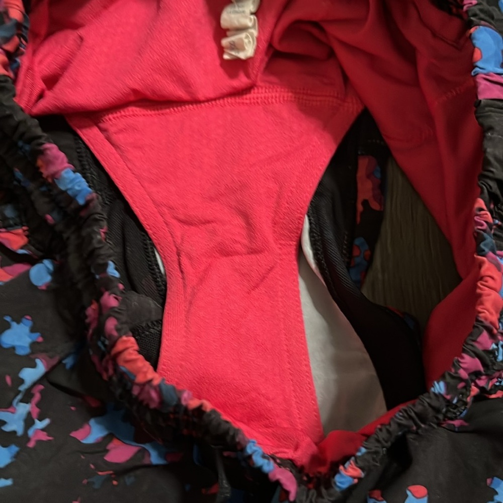 Lululemon Make A Move Short
Dandy Digie Multi Size 4 - Picture 5 of 7